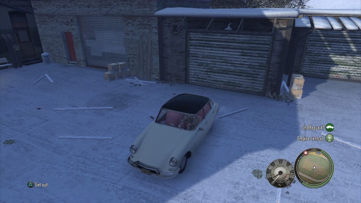 Mafia II: Vegas Pack (PlayStation 3) screenshot: Chaffeque XT, taking it out of the garage