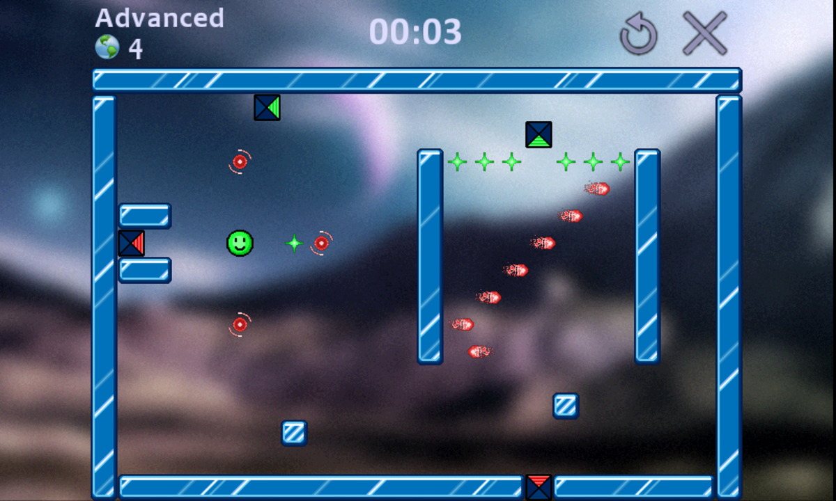 Yopaz IceStar (Android) screenshot: Alight triangles change our colour. Spinning discs, and flames kill us on contact.