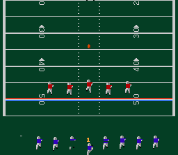 Quarterback (NES) screenshot: The kickoff