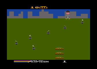 Kaboom! (Atari 5200) screenshot: Catching bombs!!