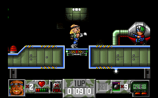 Suburban Commando (DOS) screenshot: Second level: General suitors spaceship, heavily guarded.