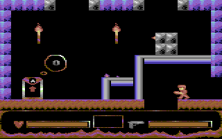 Twierdza (Commodore 64) screenshot: Triangle container