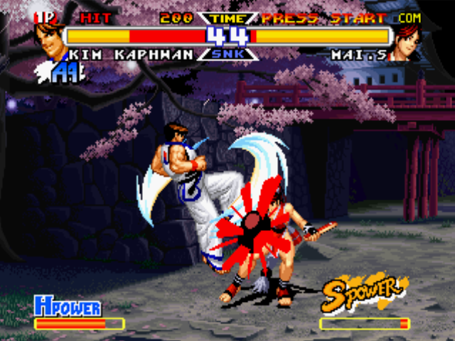 Real Bout Garō Densetsu Special: Dominated Mind (PlayStation) screenshot: Kim Kaphwan hit-stopping Mai Shiranui's offensive with the accuracy of his anti-air move Kuu Sajin.