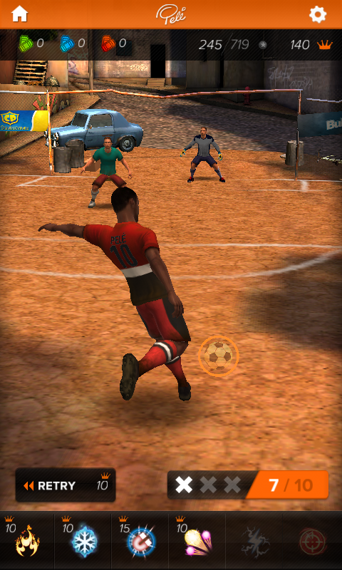 Pelé: King of Football (Android) screenshot: A defender is in the way