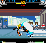 King of Fighters R-2 (Neo Geo Pocket Color) screenshot: With a tiny amount of energy, Shingo tries to dodge Yuri's Saiha at all costs: can this be possible?