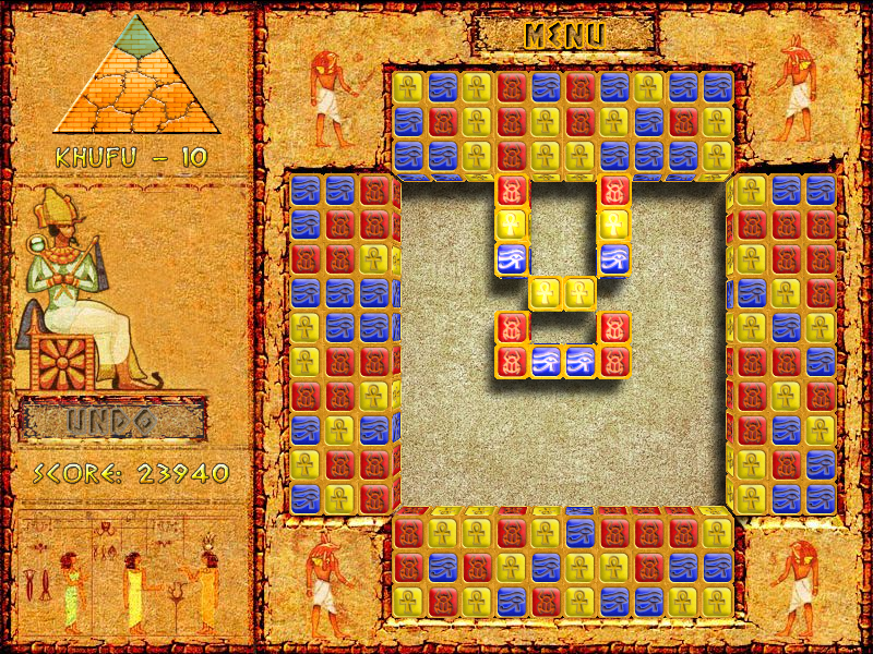 Brickshooter Egypt (Windows) screenshot: Top of the first pyramid.