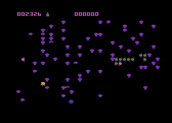 Centipede (Atari 8-bit) screenshot: Fleas create new mushrooms when there are too few