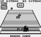 Penguin-Kun Wars (Game Boy) screenshot: Bonus game