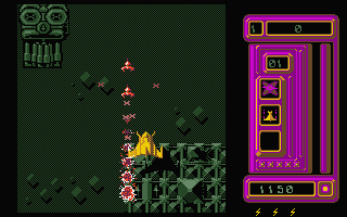 Goldrunner (Atari ST) screenshot: Taking out enemies with my wing