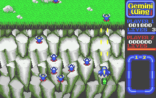 Gemini Wing (Atari ST) screenshot: Anotehr background change