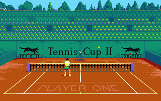 Tennis Cup 2 (Atari ST) screenshot: The ball-machine hits me with its best shot