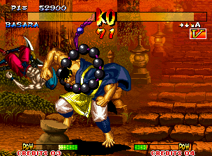 Samurai Shodown III: Blades of Blood (Neo Geo) screenshot: In a vulnerable moment, Basara is grabbed by Gaira: the final result is smashing... :-(