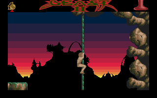 Shadow of the Beast II (Atari ST) screenshot: Climbing a rope.
