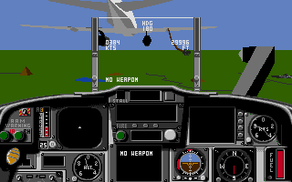 Strike Aces (Amiga) screenshot: Air-To-Air refueling