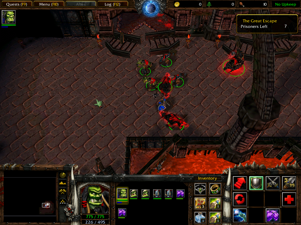 WarCraft III: Reign of Chaos (Demo Version) (Windows) screenshot: In the dungeon level, both Orcs and Alliance troops are prisoners trying to escape. Still have to battle each other though.