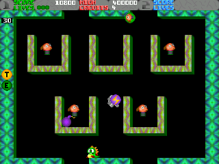 Double Bobble 2000 (Atari ST) screenshot: The "normal" bomb found. Else a lot of lightning bubbles would be required to clear this level