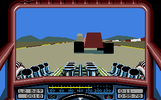 Stunt Track Racer (Atari ST) screenshot: Getting close