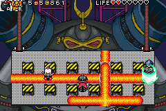Bomberman Tournament (Game Boy Advance) screenshot: The last boss is a HELL to kill! I'm sorry, Max...
