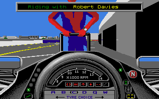 World Circuit (Atari ST) screenshot: At pitstop.