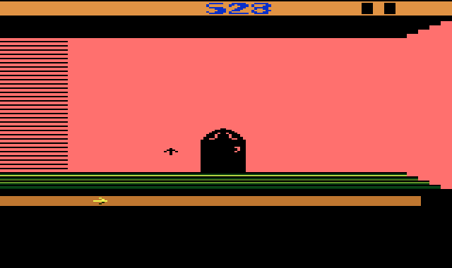 Tunnel Runner (Atari 2600) screenshot: If you have obtained the key, this door will unlock the portal to the next maze.
