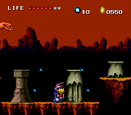 Keith Courage in Alpha Zones (TurboGrafx-16) screenshot: Firing a 4-shot bolt bomb