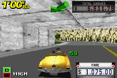 Crazy Taxi: Catch a Ride (Game Boy Advance) screenshot: Be fast, because the next delivery point is some meters after this tunnel!