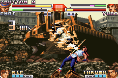 The King of Fighters EX2: Howling Blood (Game Boy Advance) screenshot: Due to Yuri's defenseless moment, Choi had total freedom to do his aerial DM Super Revolving Puncture.