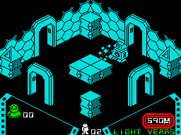 Alien 8 (ZX Spectrum) screenshot: The fuzzy bit forces you around the room