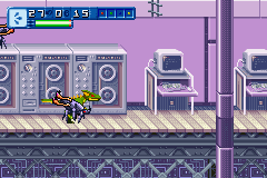 Alienators: Evolution Continues (Game Boy Advance) screenshot: A server room