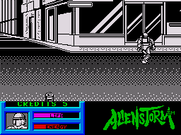 Alien Storm (ZX Spectrum) screenshot: Entering the supermarket