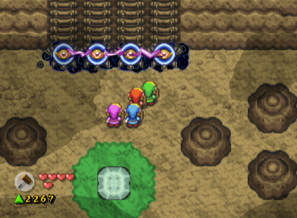 The Legend of Zelda: Four Swords Adventures (GameCube) screenshot: You'll need a fully powered four sword to get past