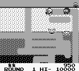 Dig Dug (Game Boy) screenshot: Don't let them catch you!