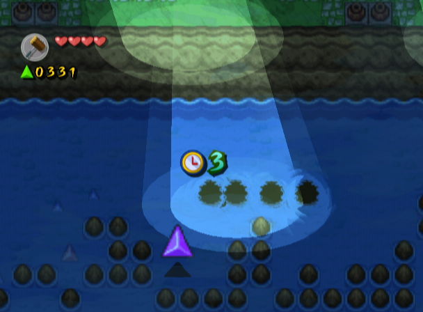 The Legend of Zelda: Four Swords Adventures (GameCube) screenshot: Swimming underwater to sneak past the searchlights