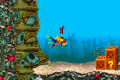 Screenshot of Crash Bandicoot: The Huge Adventure (Game Boy Advance ...