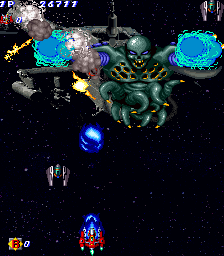 Explosive Breaker (Arcade) screenshot: Mutating space helicopter