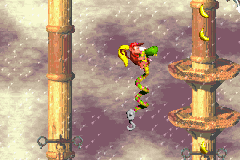 Donkey Kong Country 2: Diddy's Kong Quest (Game Boy Advance) screenshot: To do high jumps and reach the sky, find one of the best buddies in the game: Rattly, the snake!