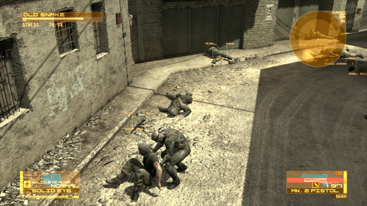 Metal Gear Solid 4: Guns of the Patriots (PlayStation 3) screenshot: Searching bodies for items and ammo