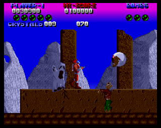 Plexu: The Time Travellers (Amiga) screenshot: Zombie approaching