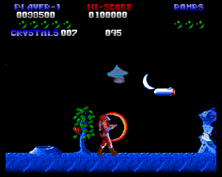 Plexu: The Time Travellers (Amiga) screenshot: Collision with enemy