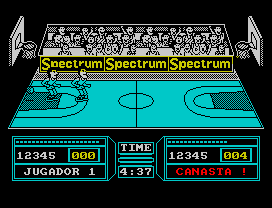 Fernando Martín Basket Master (ZX Spectrum) screenshot: The spectators drive crazy with the last action