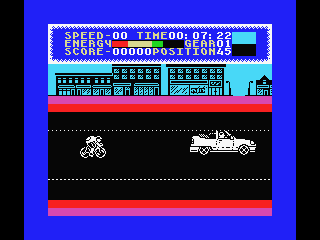 Milk Race (MSX) screenshot: Don't get hit by a car!