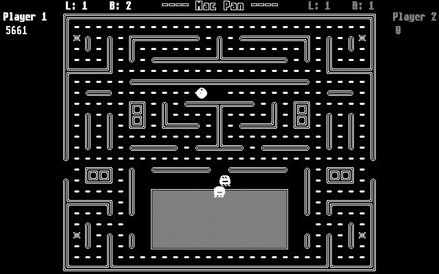 Mac Pan (Atari ST) screenshot: The second maze: ghost on the bottom, long straight ways