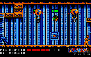 Teenage Mutant Ninja Turtles (Amiga) screenshot: Stage 4 (sidescrolling part) (European version)