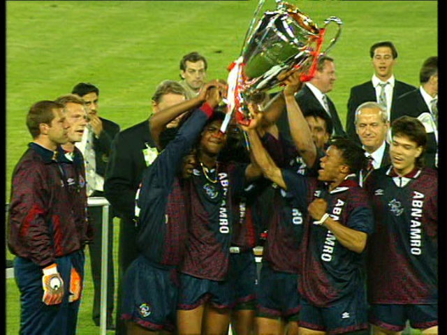 UEFA Champions League (DVD Player) screenshot: Ajax players celebrating in '95