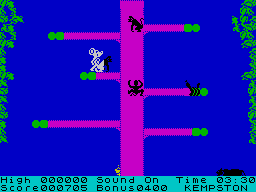 Danger Mouse in Double Trouble (ZX Spectrum) screenshot: Making progress up the tree thanks to the monkeys