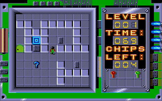 Chip's Challenge (Atari ST) screenshot: Opened the doors to get the chips, and the keys for other doors