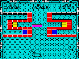 Batty (ZX Spectrum) screenshot: Managed to avoid the falling bomb