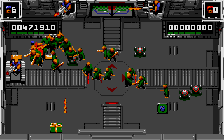 Smash T.V. (Atari ST) screenshot: Clobbered by the crowd