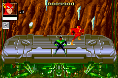 Justice League: Chronicles (Game Boy Advance) screenshot: Dodging falling icicles in an elevator level