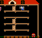 Mappy (Game Gear) screenshot: The big cat boss is after me